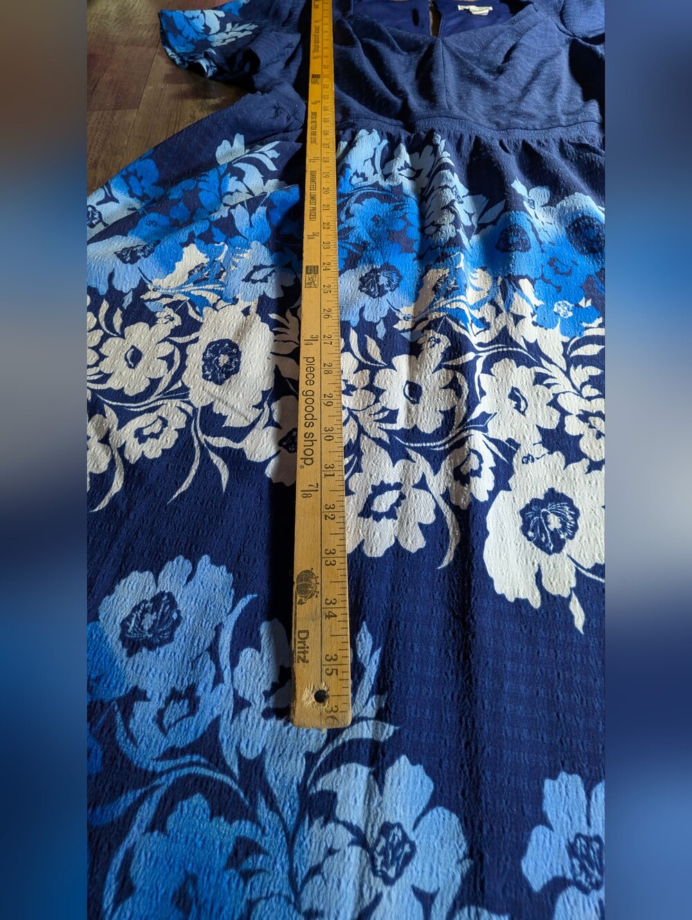 London Times Blue Floral Flutter Sleeve Fit & Flare Dress – Size 12 - Picture 5 of 9